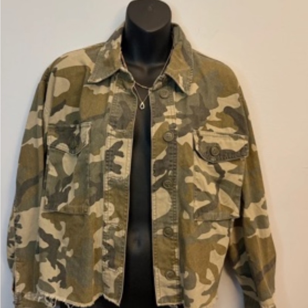 Garage Men's Camouflage Field Jacket in Olive and Tan